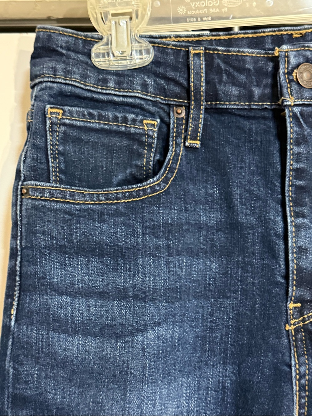 Levi’s High Waisted Distressed Jean Skinny Dark Wash Size 28 - Picture 5 of 15